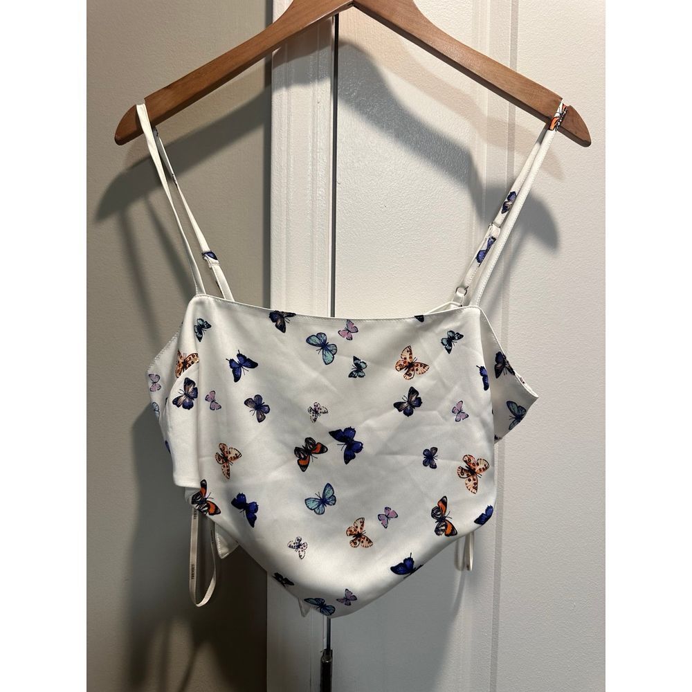 Forever 21 NWT banana butterfly crop top size‎ medium